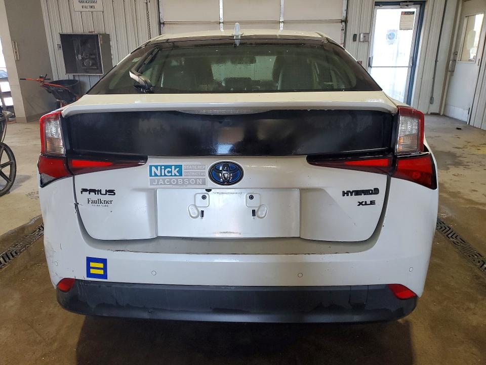 Photo 6 from auction – 2021 TOYOTA PRIUS SPEC with VIN JTDKAMFU0M3127682