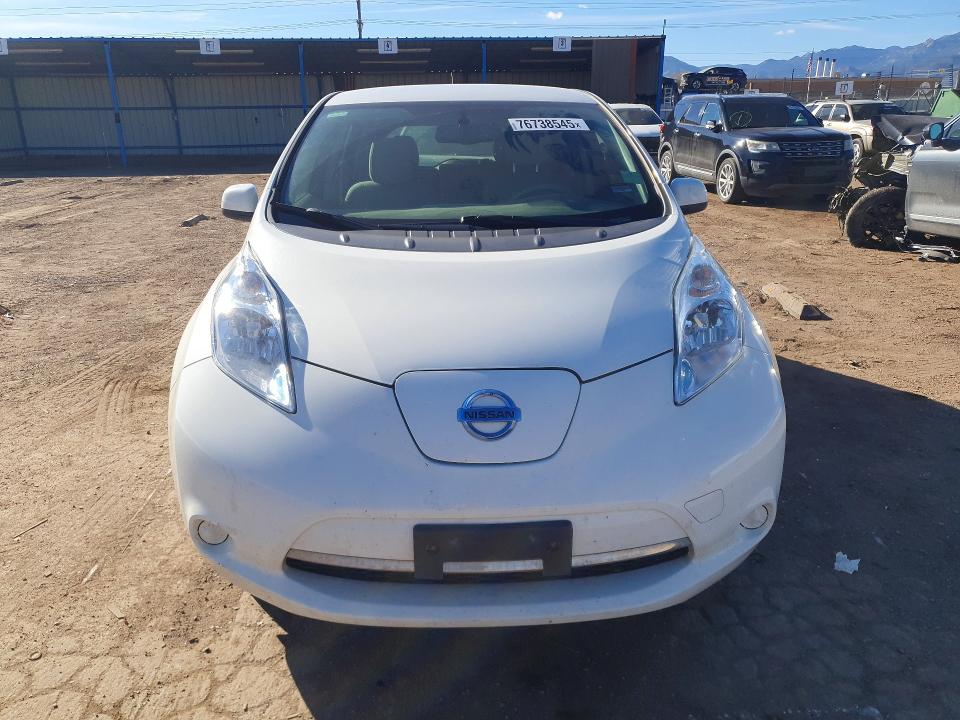 صورة رقم 5 من المزاد - 2016 NISSAN LEAF SV مع VIN 1N4BZ0CP2GC300144