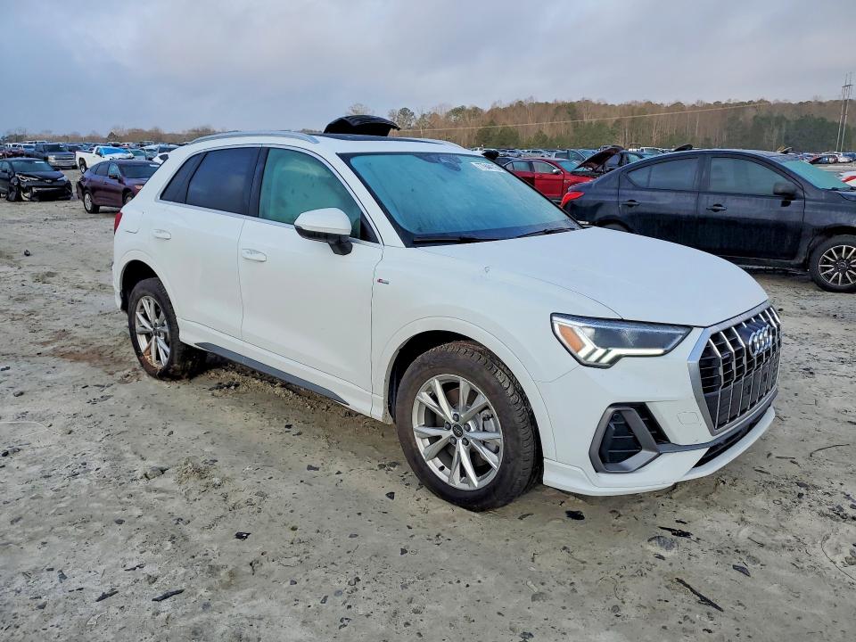 Photo 4 from auction – 2025 AUDI Q3 PREMIUM with VIN WA1DEDF35S1063310