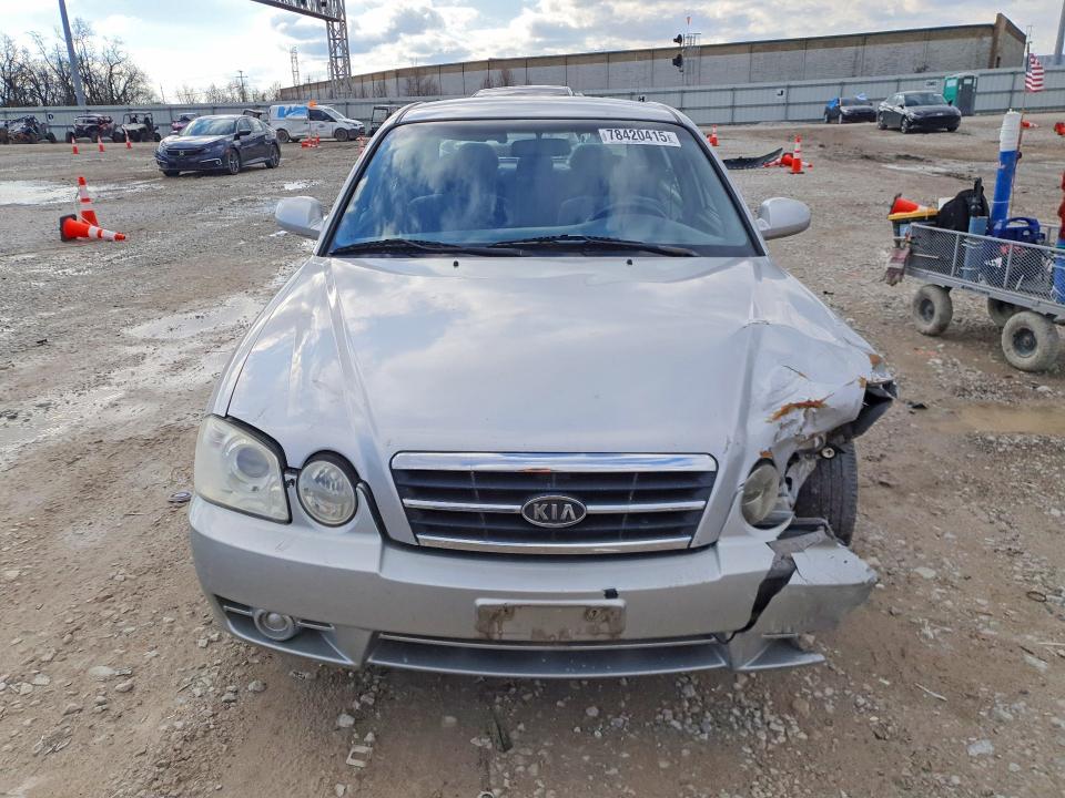 Photo 5 from auction – 2005 KIA OPTIMA with VIN KNAGD128555419836