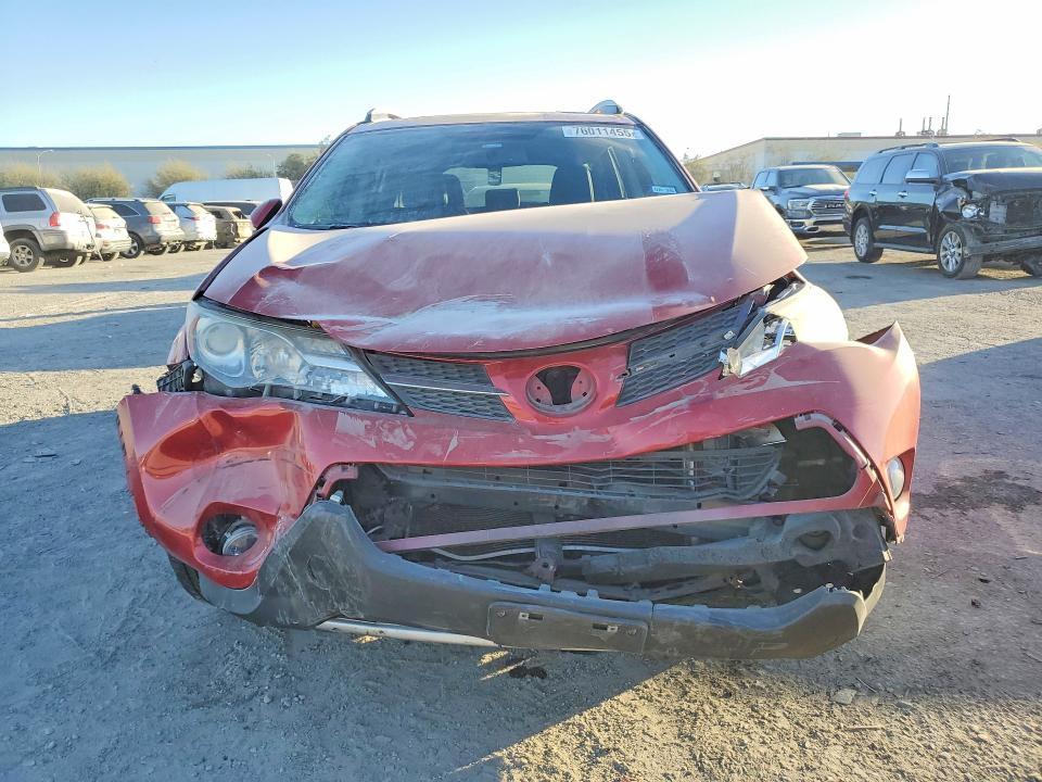 Foto 5 de la subasta – 2013 TOYOTA RAV4 con VIN 2T3YFREV2DW038650