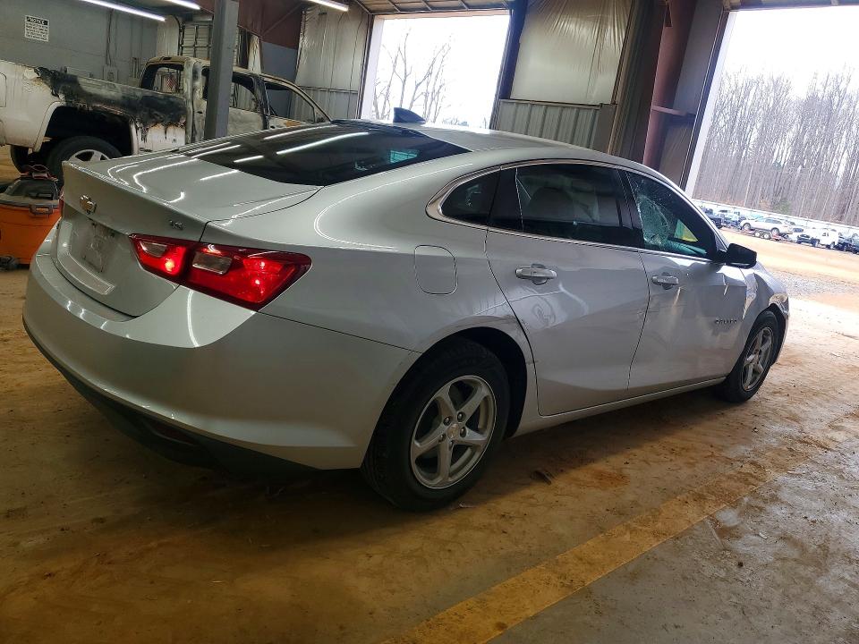 Photo 3 from auction – 2016 CHEVROLET MALIBU with VIN 1G1ZB5ST2GF261863
