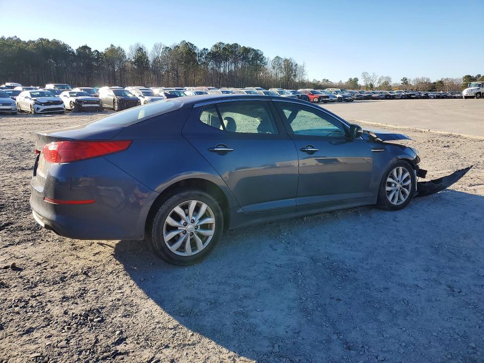 Photo 3 from auction – 2015 KIA OPTIMA with VIN 5XXGN4A70FG486707