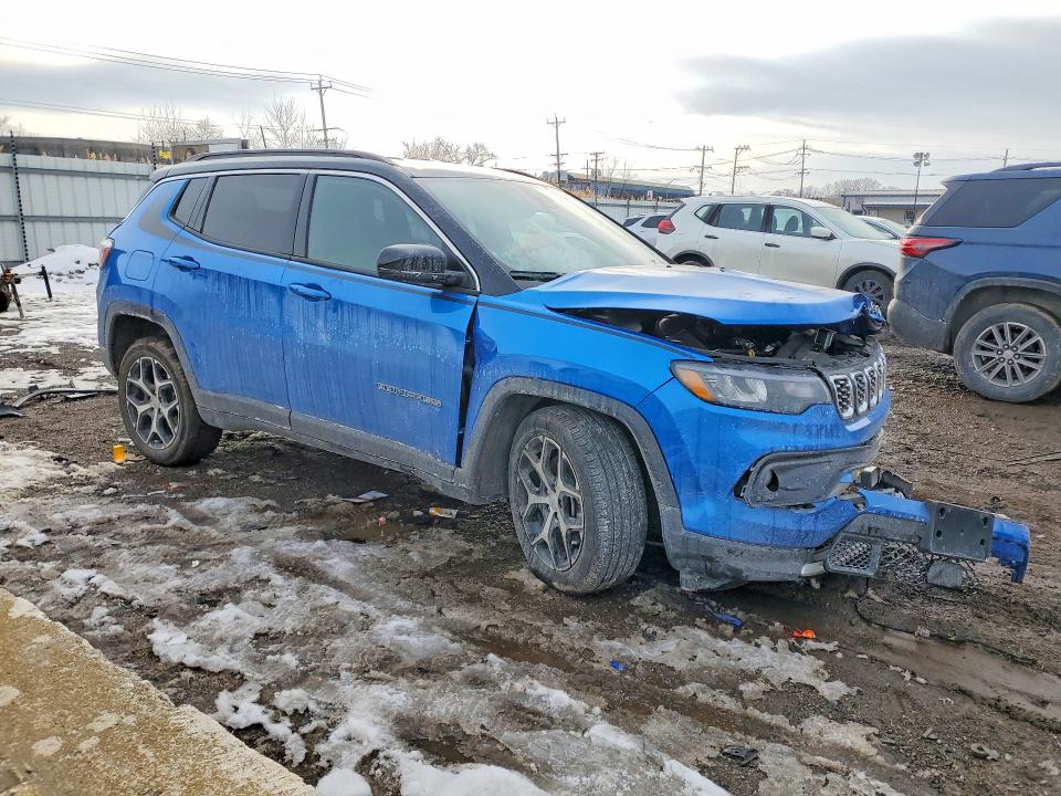 Photo 4 from auction – 2024 JEEP COMPASS with VIN 3C4NJDCN7RT168378