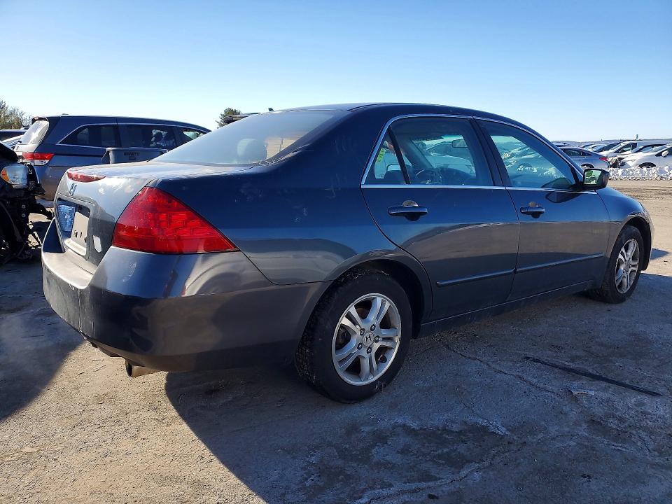 Photo 3 from auction – 2007 HONDA ACCORD with VIN 1HGCM56377A121730