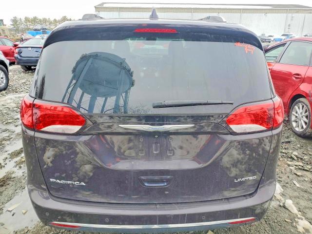 Photo 6 from auction – 2017 CHRYSLER PACIFICA with VIN 2C4RC1GG7HR663512