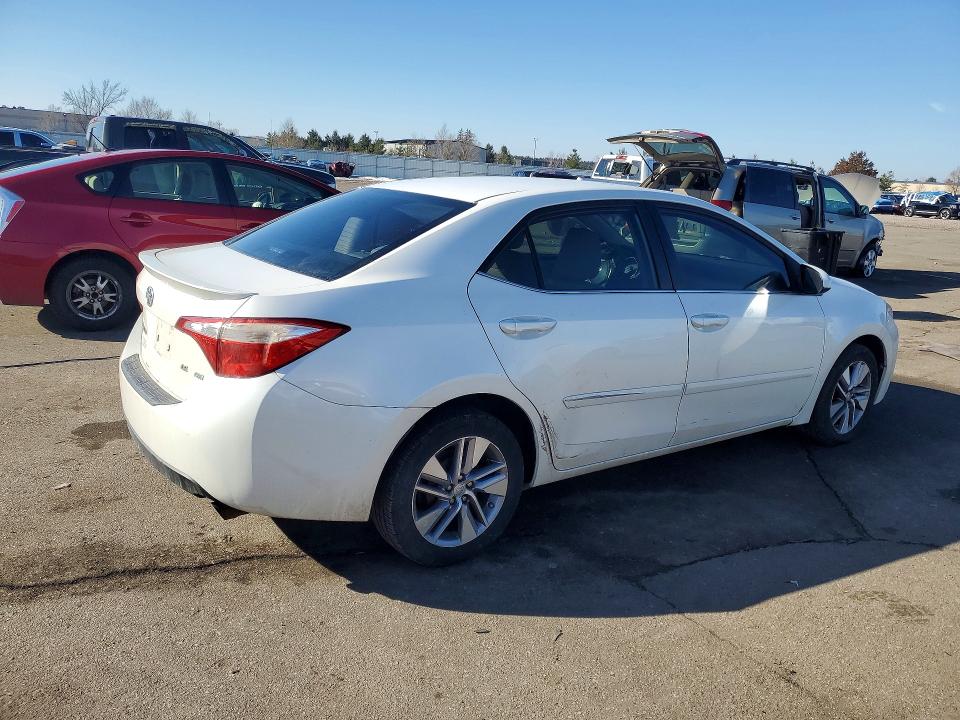 Photo 3 from auction – 2014 TOYOTA COROLLA with VIN 5YFBPRHE1EP066997