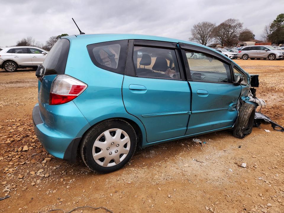 Photo 3 from auction – 2012 HONDA FIT with VIN JHMGE8H37CC008238