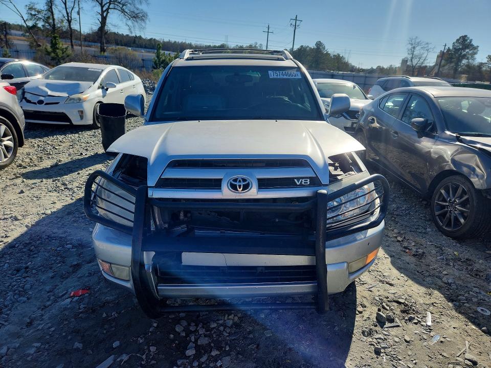 Photo 5 from auction – 2003 TOYOTA 4RUNNER LI with VIN JTEZT17R438001176