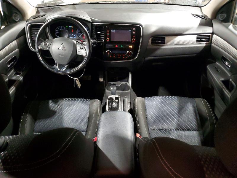 Photo 8 from auction – 2016 MITSUBISHI OUTLANDER with VIN JA4AZ3A36GZ025411