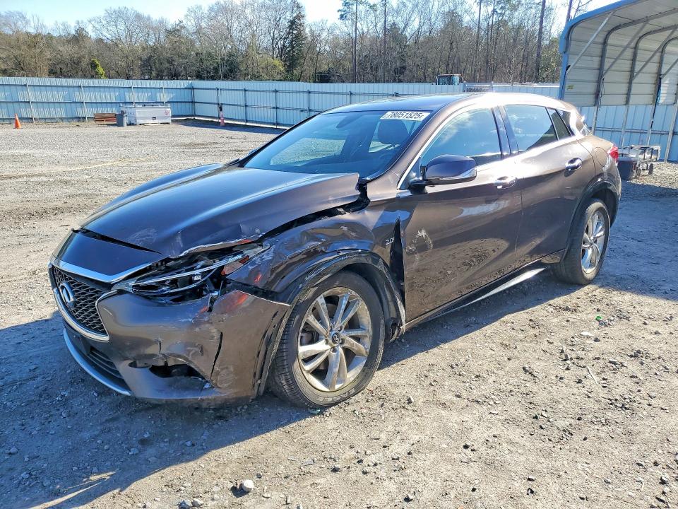 INFINITI QX30 2017 with VIN SJKCH5CP2HA032446 - Photo from auction