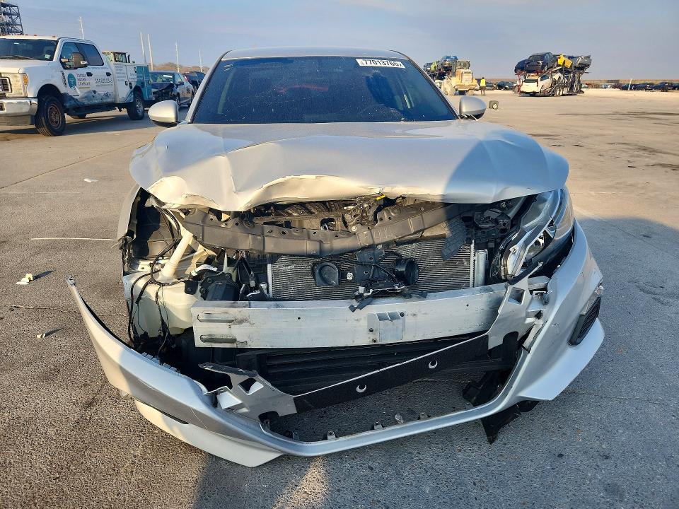 Photo 5 from auction – 2020 NISSAN ALTIMA with VIN 1N4BL4BV5LC115282