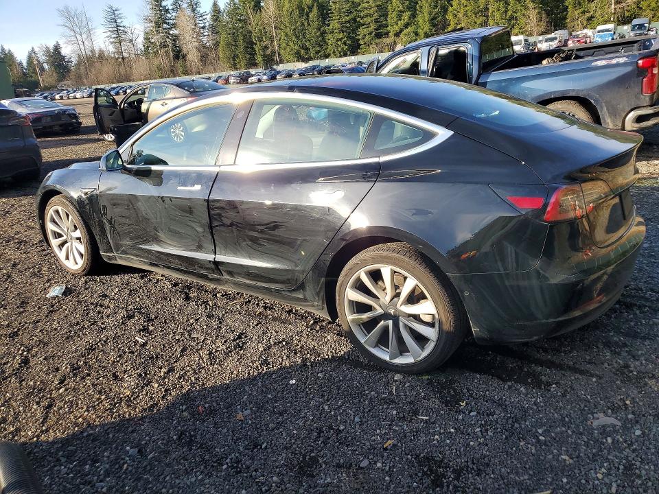 Photo 2 from auction – 2019 TESLA MODEL 3 with VIN 5YJ3E1EB2KF433659