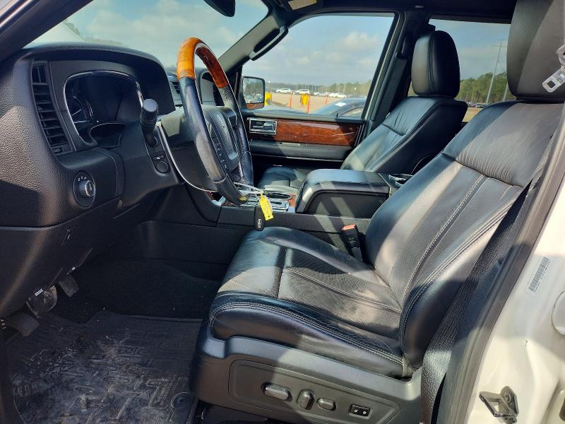 Photo 7 from auction – 2016 LINCOLN NAVIGATOR with VIN 5LMJJ2HT4GEL09679