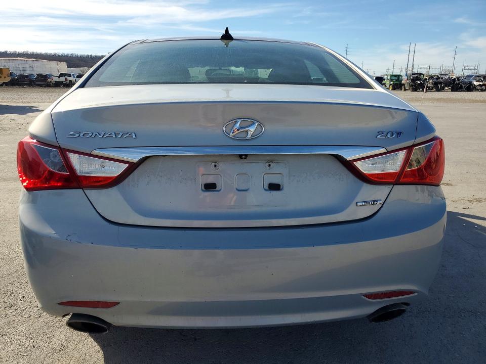 Photo 6 from auction – 2013 HYUNDAI SONATA SE with VIN 5NPEC4AB9DH739459