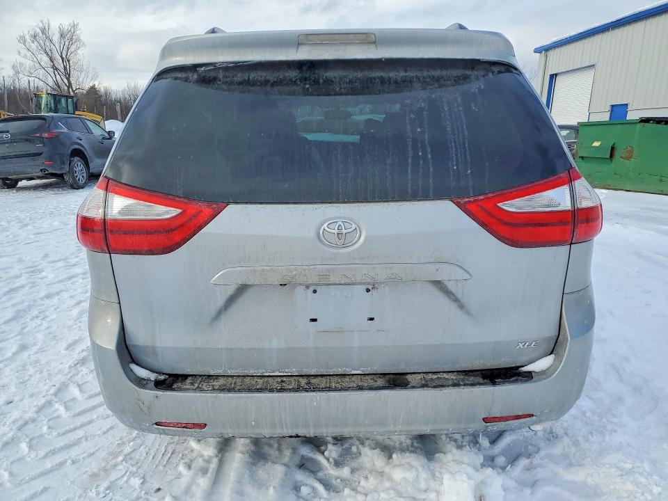 Photo 6 from auction – 2015 TOYOTA SIENNA with VIN 5TDYK3DC1FS549540