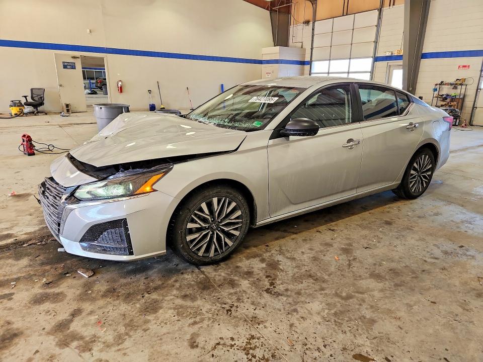 NISSAN ALTIMA 2024 with VIN 1N4BL4DV5RN362280 - Photo from auction