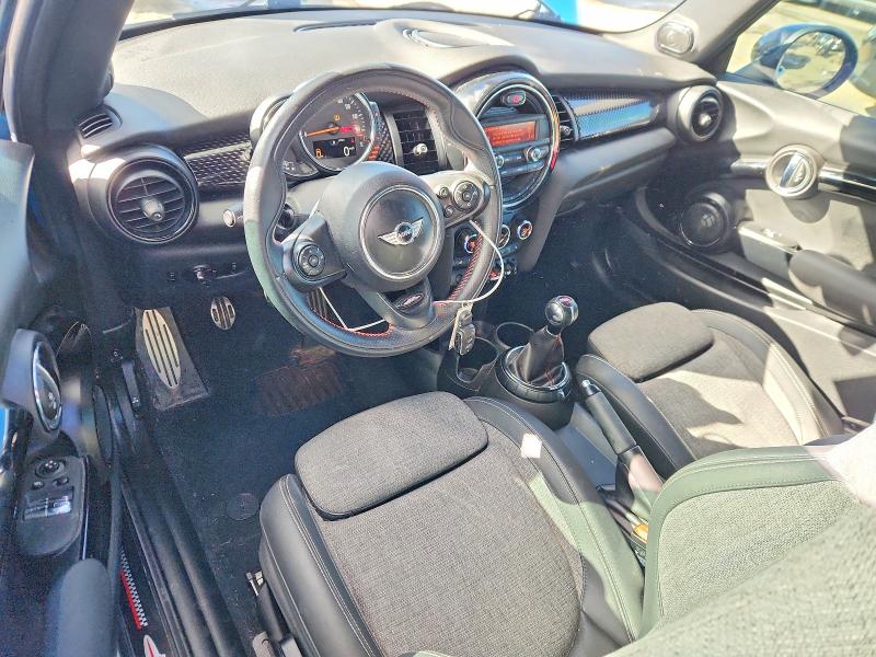 Photo 8 from auction – 2016 MINI COOPER S with VIN WMWXP7C54G3B49708