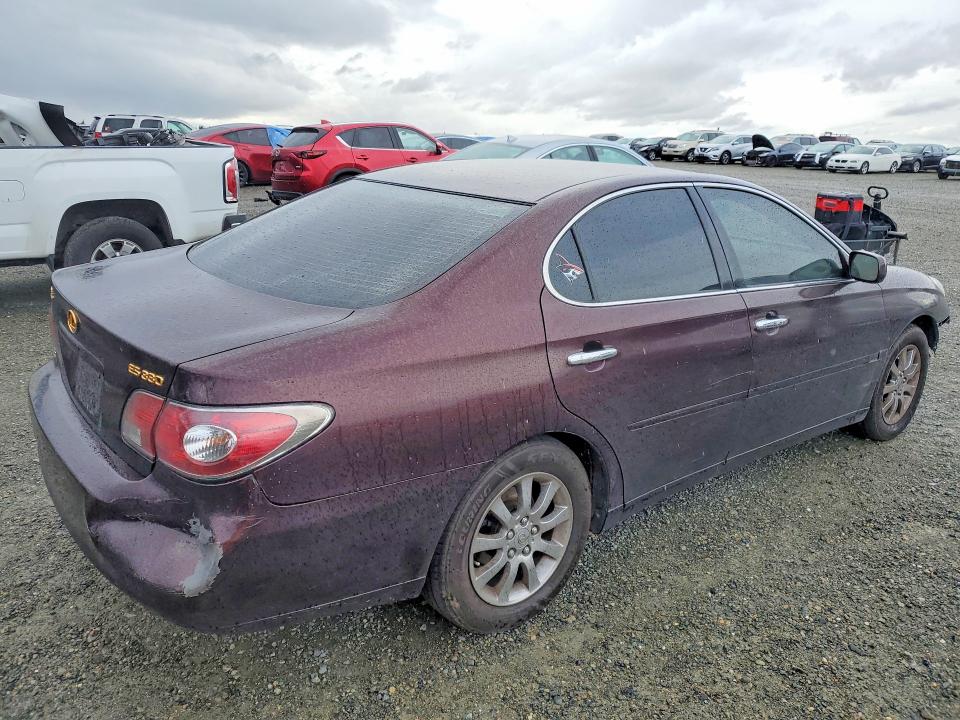 Photo 3 from auction – 2004 LEXUS ES 330 with VIN JTHBA30GX45012314