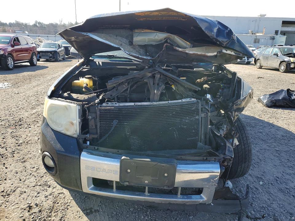 Photo 5 from auction – 2010 FORD ESCAPE with VIN 1FMCU0EG6AKC24012