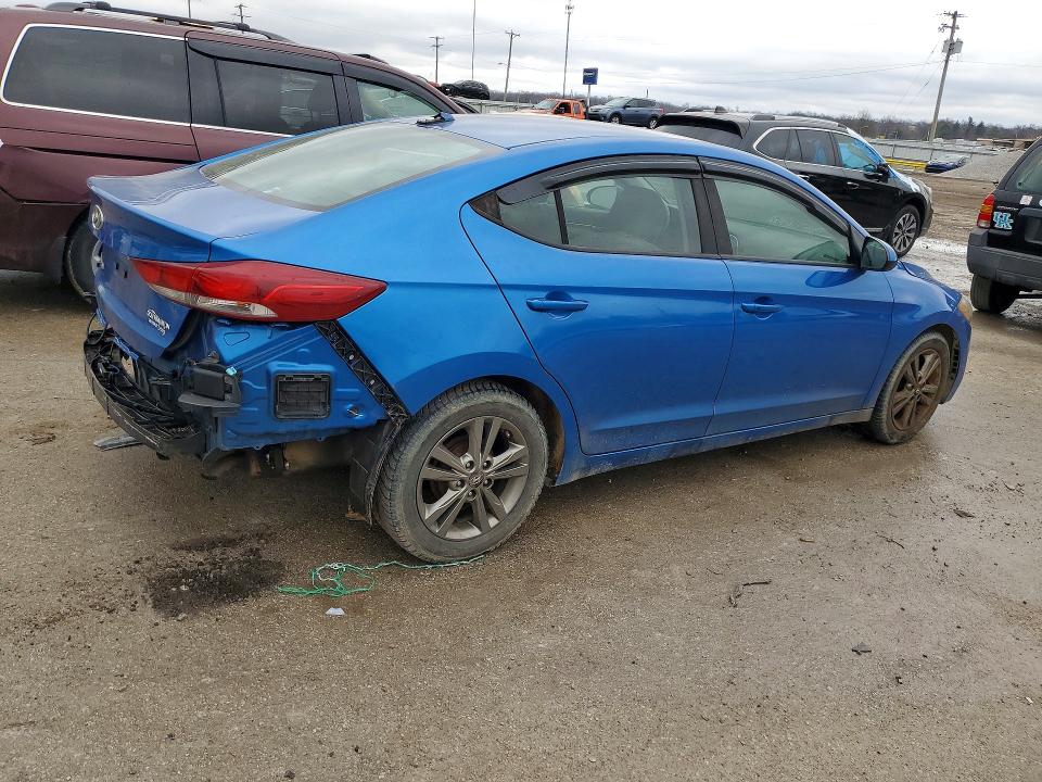 Photo 3 from auction – 2017 HYUNDAI ELANTRA with VIN 5NPD84LF5HH015903