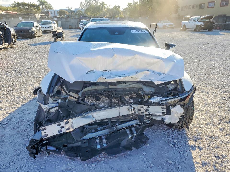 Photo 5 from auction – 2024 LEXUS IS with VIN JTHCA1D25R5132388