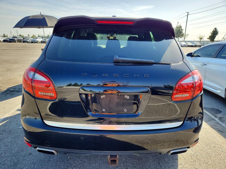 Photo 6 from auction – 2011 PORSCHE CAYENNE with VIN WP1AB2A26BLA47799