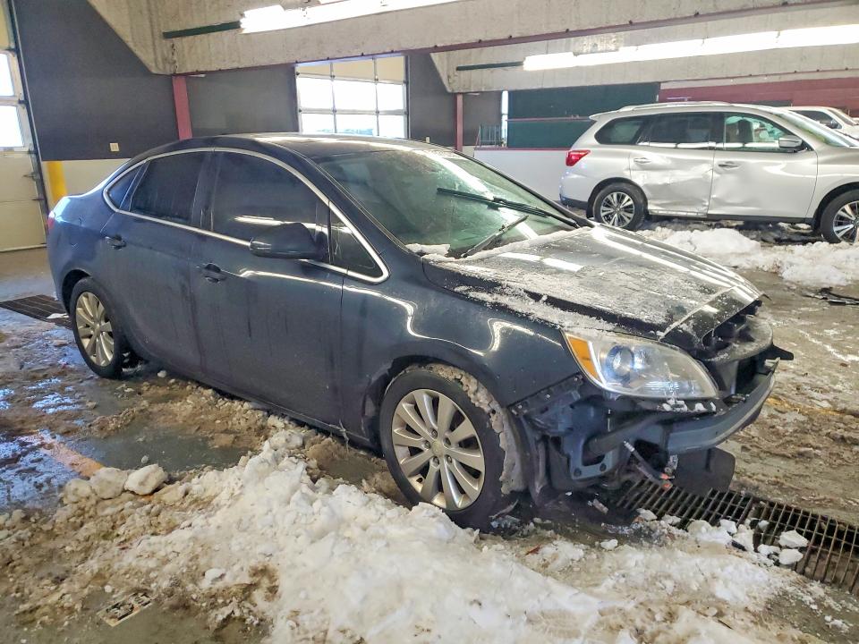 Photo 4 from auction – 2015 BUICK VERANO with VIN 1G4PP5SK6F4191751