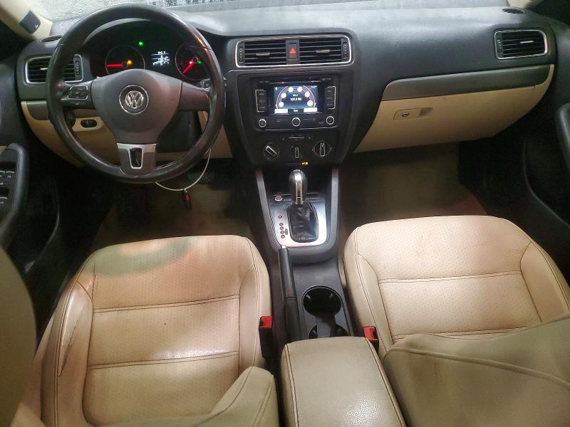 Photo 8 from auction – 2013 VOLKSWAGEN JETTA with VIN 3VWLL7AJ9DM386020