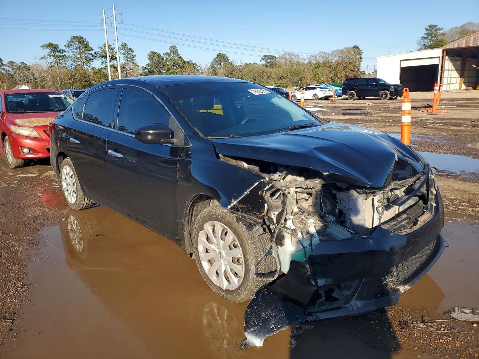 Photo 4 from auction – 2017 NISSAN SENTRA S with VIN 3N1AB7AP7HL638203