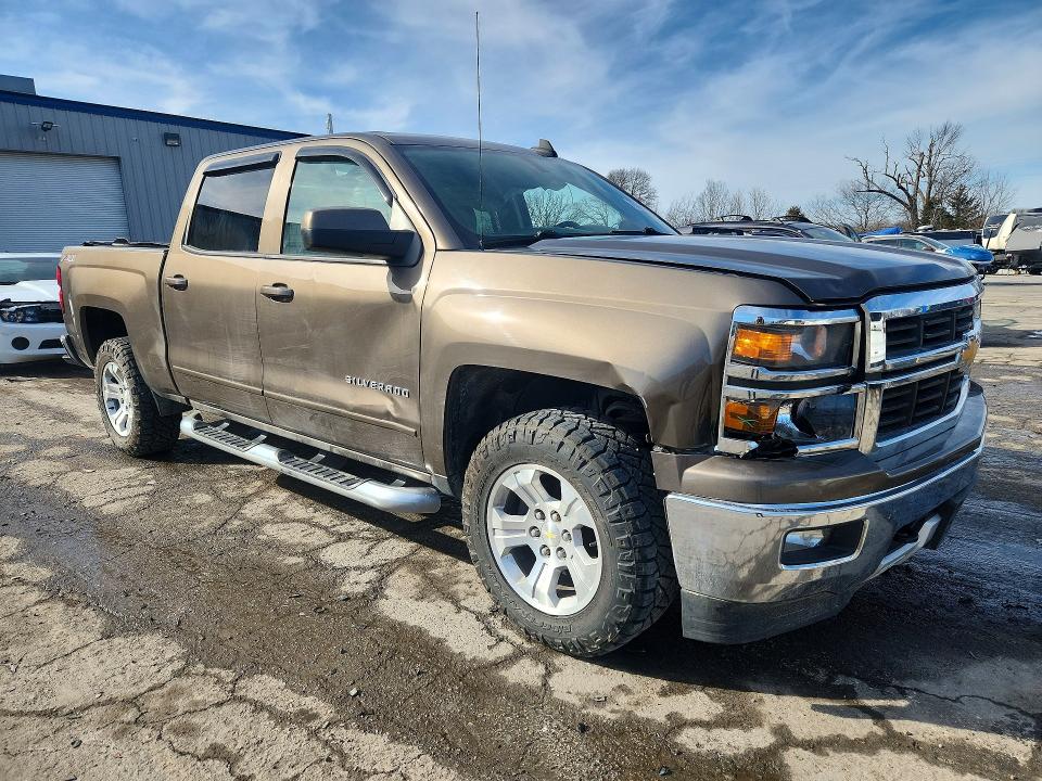 Photo 4 from auction – 2015 CHEVROLET SILVERADO with VIN 3GCUKRECXFG481429
