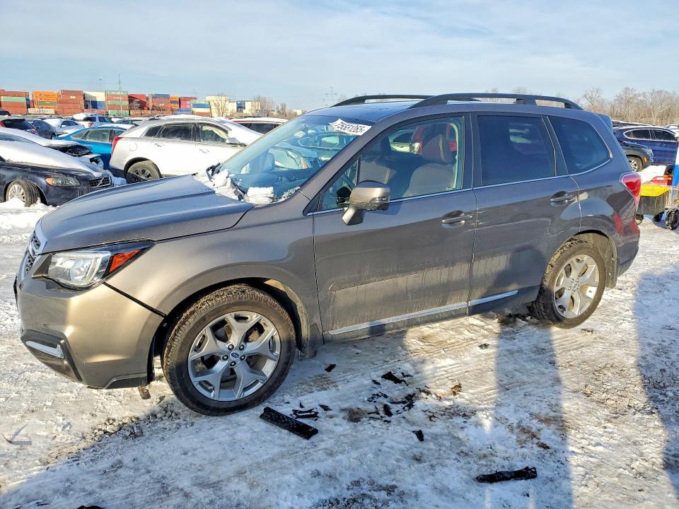 SUBARU FORESTER 2 2017 with VIN JF2SJAWC6HH515189 - Photo from auction