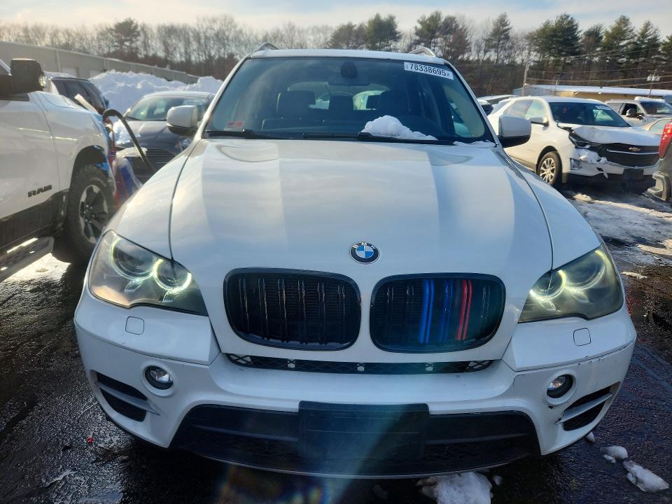 Фото 5 с аукциона – 2012 BMW X5 с VIN 5UXZV4C51CL765582