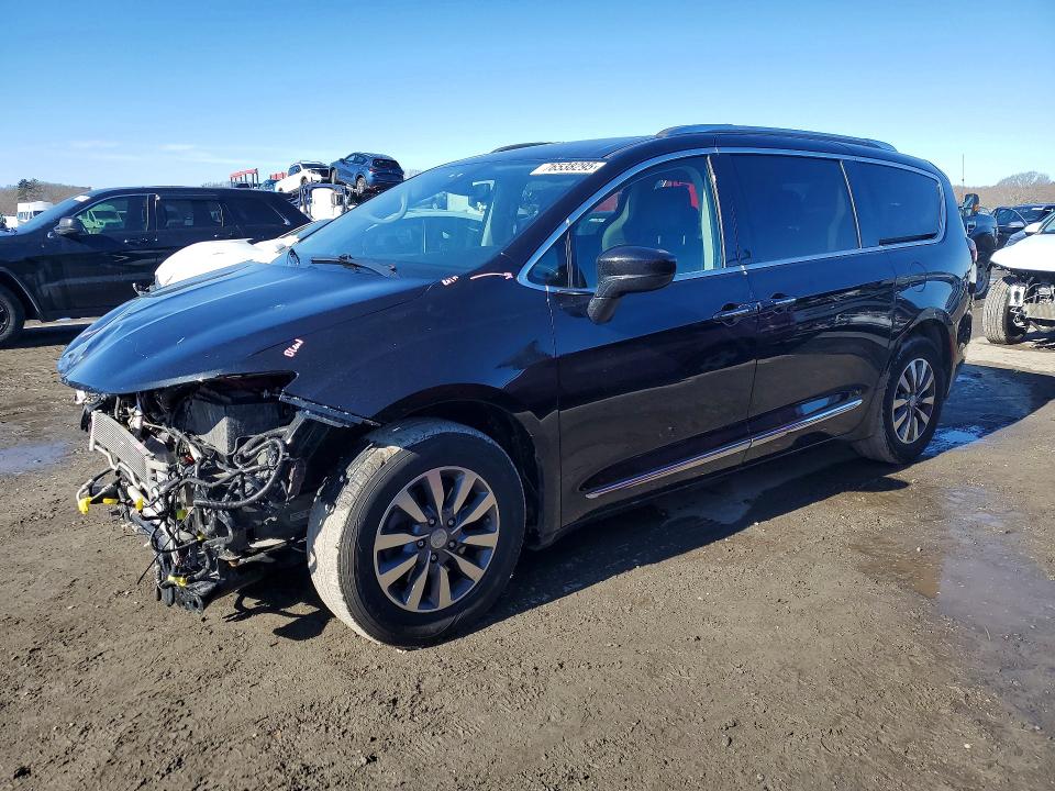 CHRYSLER PACIFICA T 2020 with VIN 2C4RC1EG8LR234326 - Photo from auction