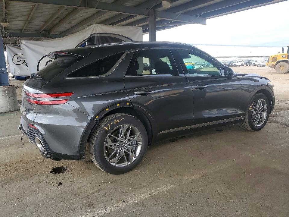 Photo 3 from auction – 2025 GENESIS GV70 with VIN KMUMADTBXSU221245