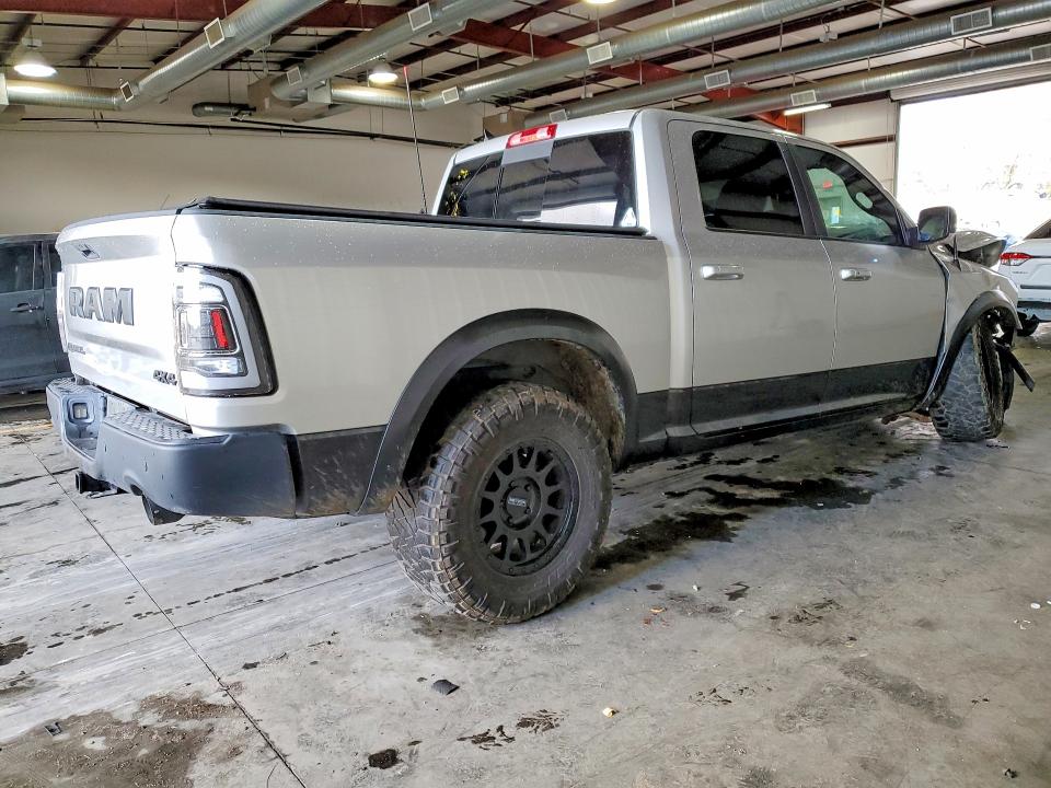 Photo 3 from auction – 2017 RAM 1500 with VIN 1C6RR7YT4HS745250