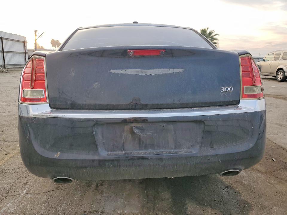 Photo 6 from auction – 2012 CHRYSLER 300 with VIN 2C3CCACG1CH265839