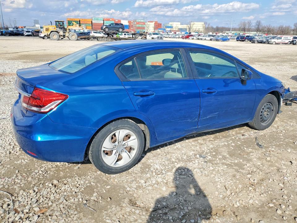 Photo 3 from auction – 2014 HONDA CIVIC with VIN 2HGFB2F52EH551389