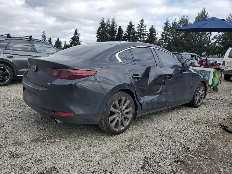 Photo 3 from auction – 2021 MAZDA 3 with VIN JM1BPABL7M1330414