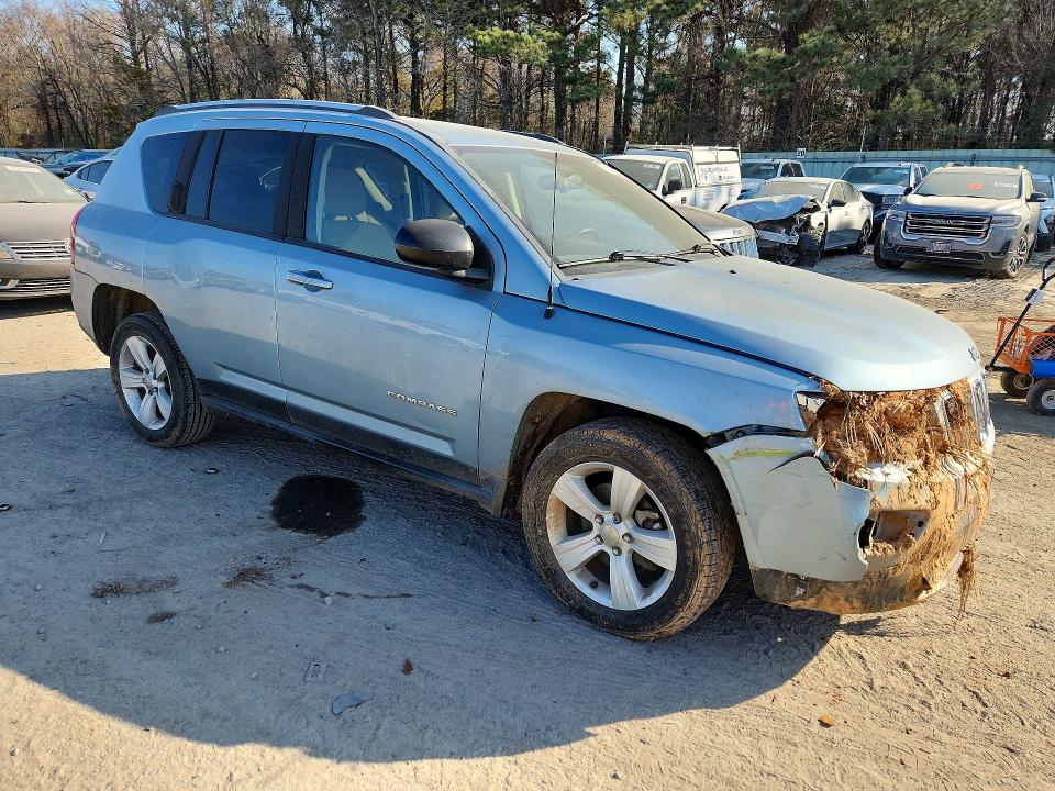 Photo 4 from auction – 2013 JEEP COMPASS with VIN 1C4NJCEB0DD205136