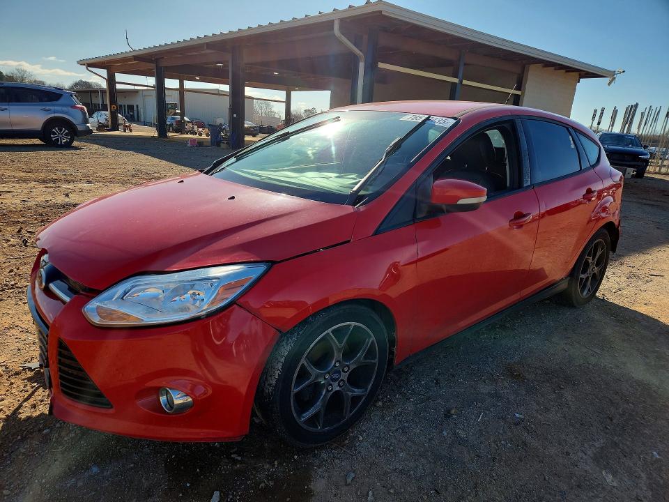 FORD FOCUS 2013 with VIN 1FADP3K2XDL132898 - Photo from auction