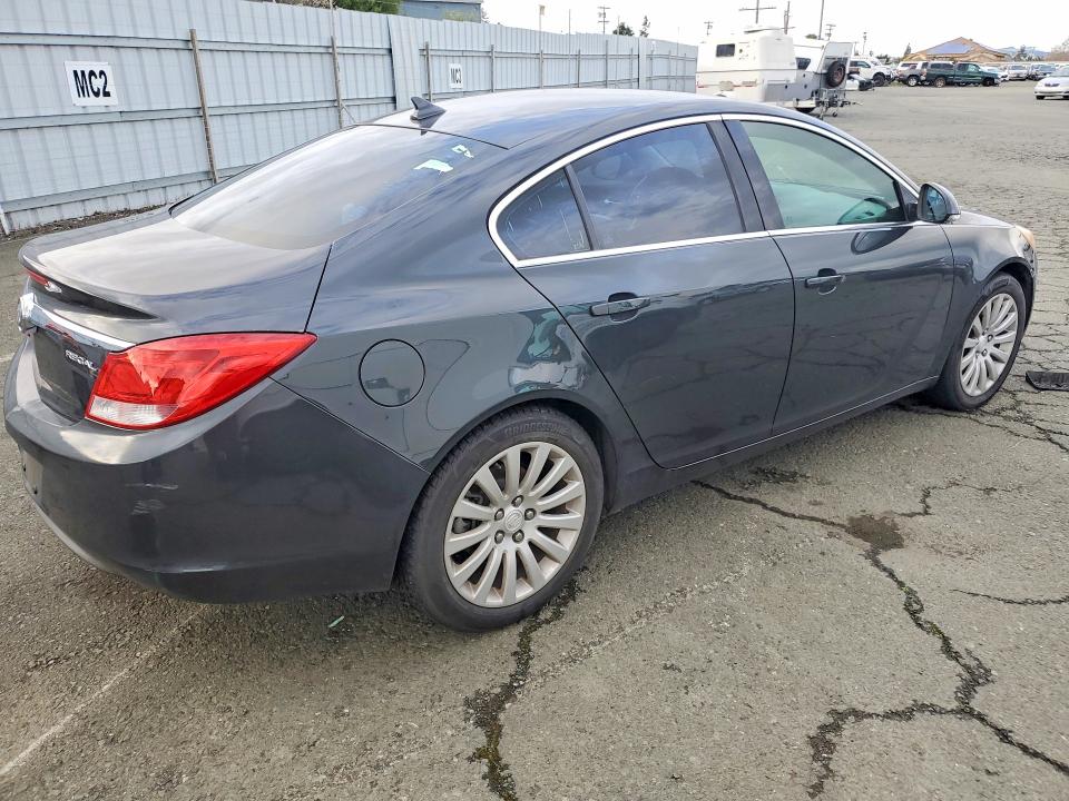 Photo 3 from auction – 2012 BUICK REGAL with VIN 2G4GR5EK8C9175128