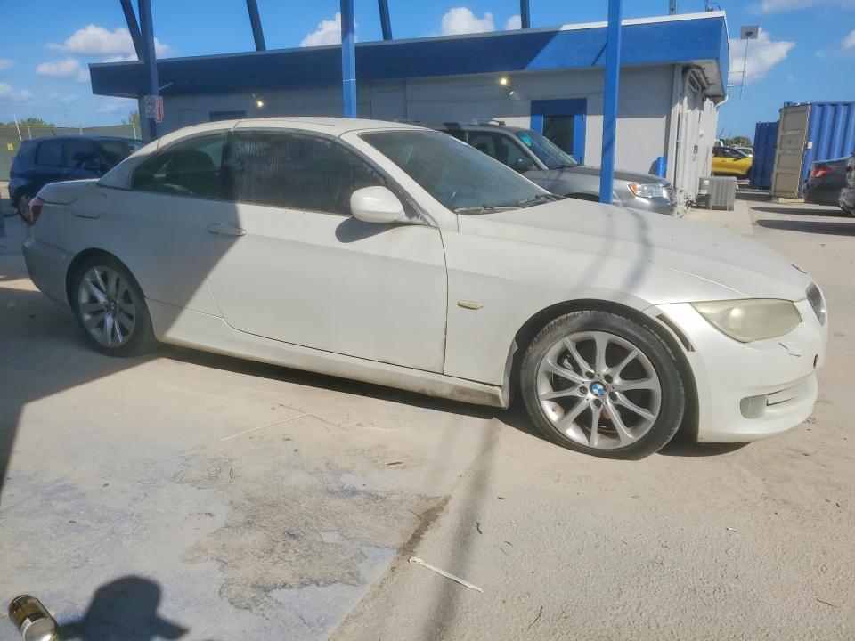 Photo 4 from auction – 2011 BMW 328 with VIN WBADW3C59BE537994