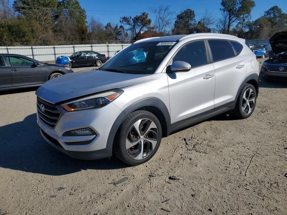 HYUNDAI TUCSON LIM 2016 with VIN KM8J3CA22GU059126 - Photo from auction