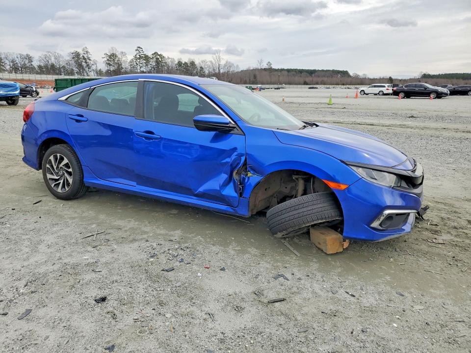 Photo 4 from auction – 2019 HONDA CIVIC with VIN 2HGFC2F66KH538887