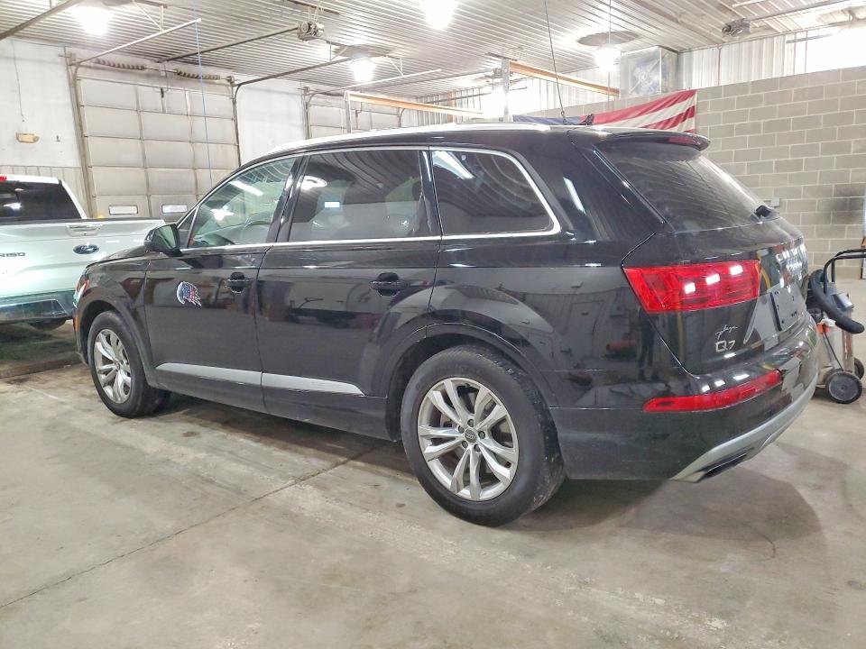 Photo 2 from auction – 2017 AUDI Q7 PREMIUM with VIN WA1LABF79HD029621
