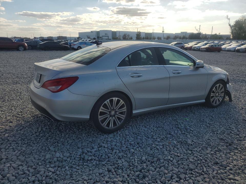 Photo 3 from auction – 2017 MERCEDES-BENZ CLA 250 with VIN WDDSJ4EB2HN469067