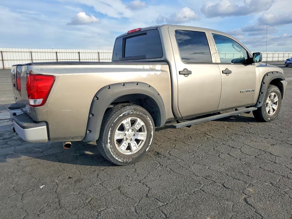Photo 3 from auction – 2007 NISSAN TITAN with VIN 1N6AA07A17N227529
