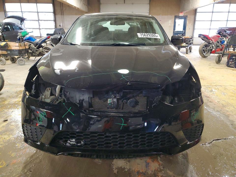 Photo 5 from auction – 2016 NISSAN SENTRA S with VIN 3N1AB7AP7GY281381