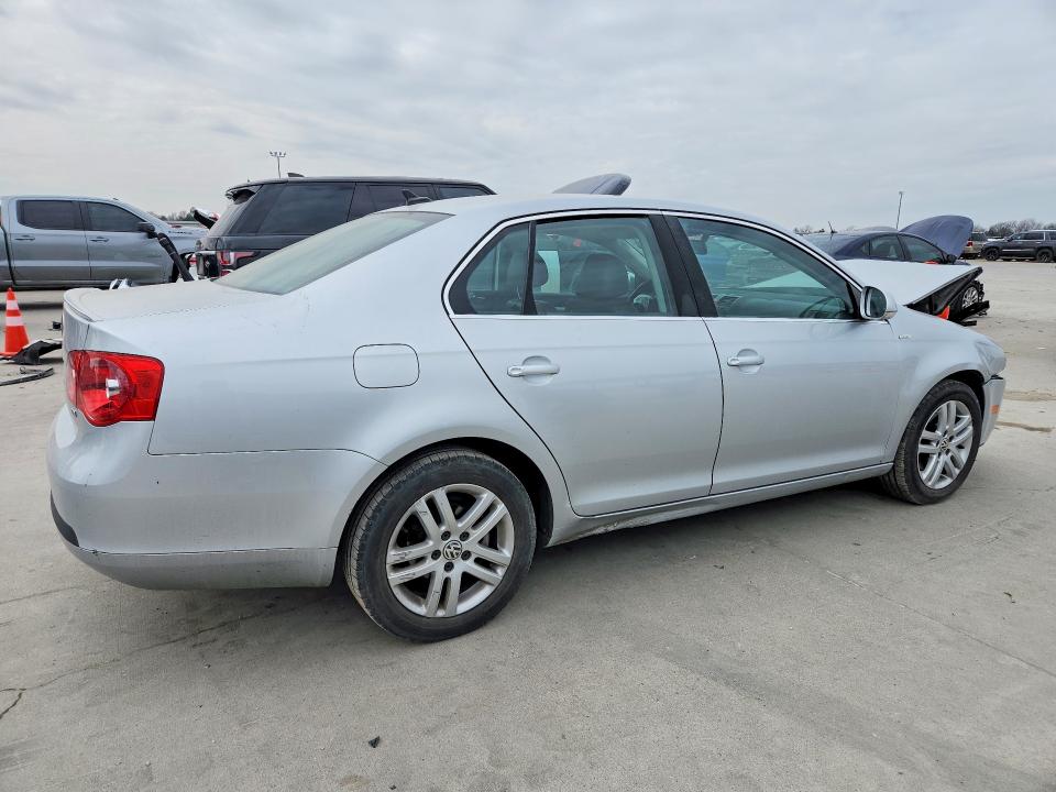 Photo 3 from auction – 2006 VOLKSWAGEN JETTA with VIN 3VWCT81K16M850340
